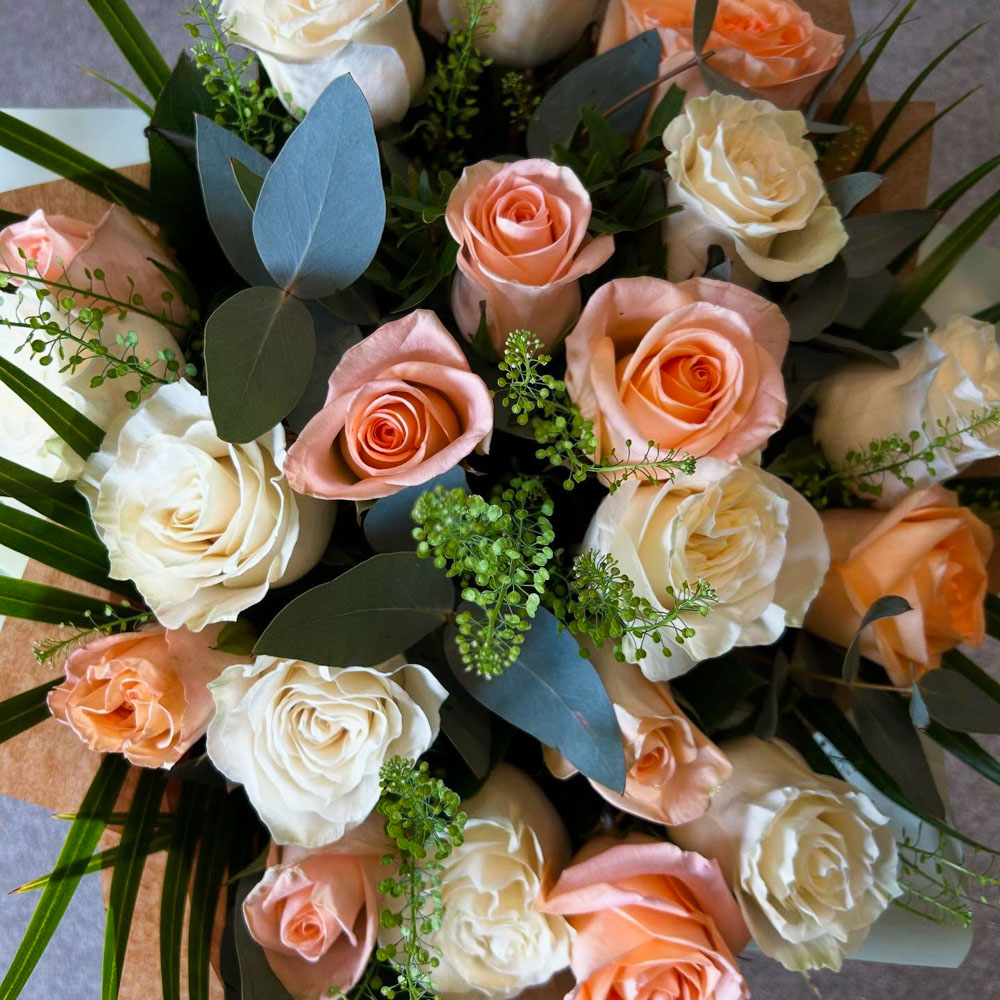 Peach & Ivory Rose Bouquet Product Image