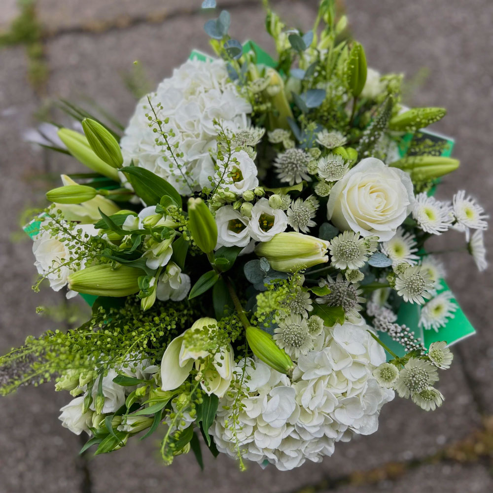 Pure White Luxury Bouquet Product Image